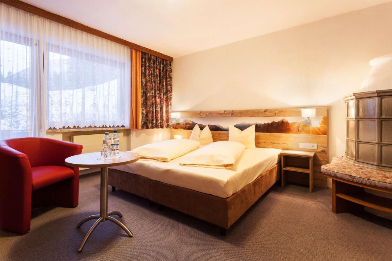 Hotel Talhof Garni&More In Waengle Bei 로이테 외부 사진