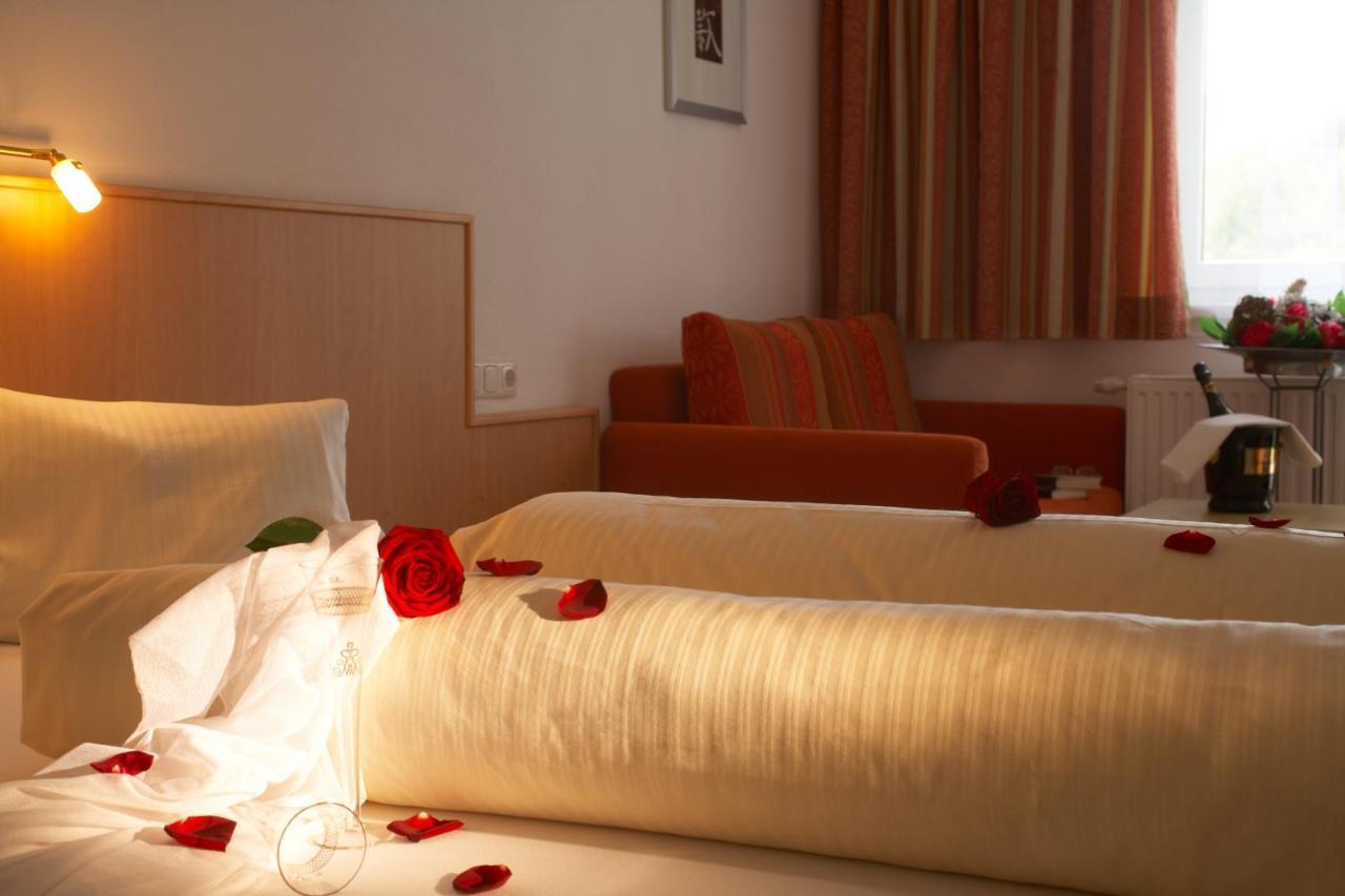 Hotel Talhof Garni&More In Waengle Bei 로이테 외부 사진