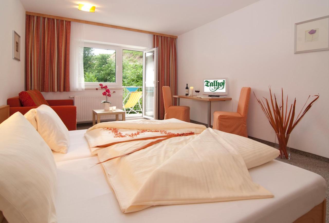 Hotel Talhof Garni&More In Waengle Bei 로이테 외부 사진